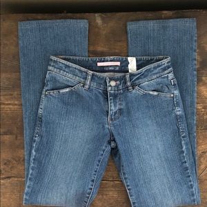 Gianni Bini Ladies Bootcut Jeans 25